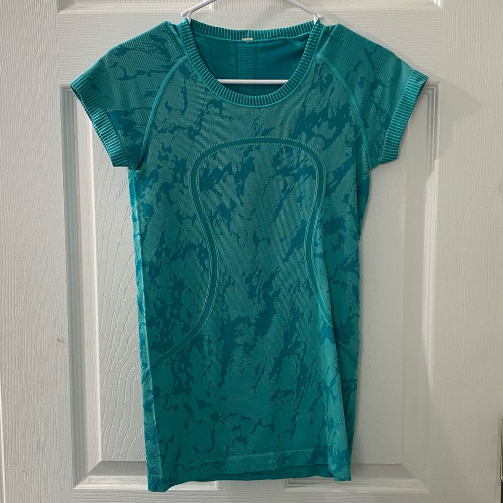 Lululemon swiftly tech tee